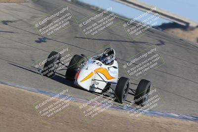 media/Oct-15-2023-CalClub SCCA (Sun) [[64237f672e]]/Group 5/Qualifying/